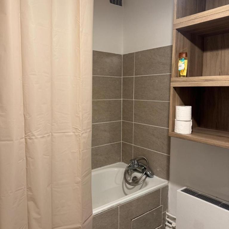 Large apartment for 10 people Saint Fargeau - Appartement - 5