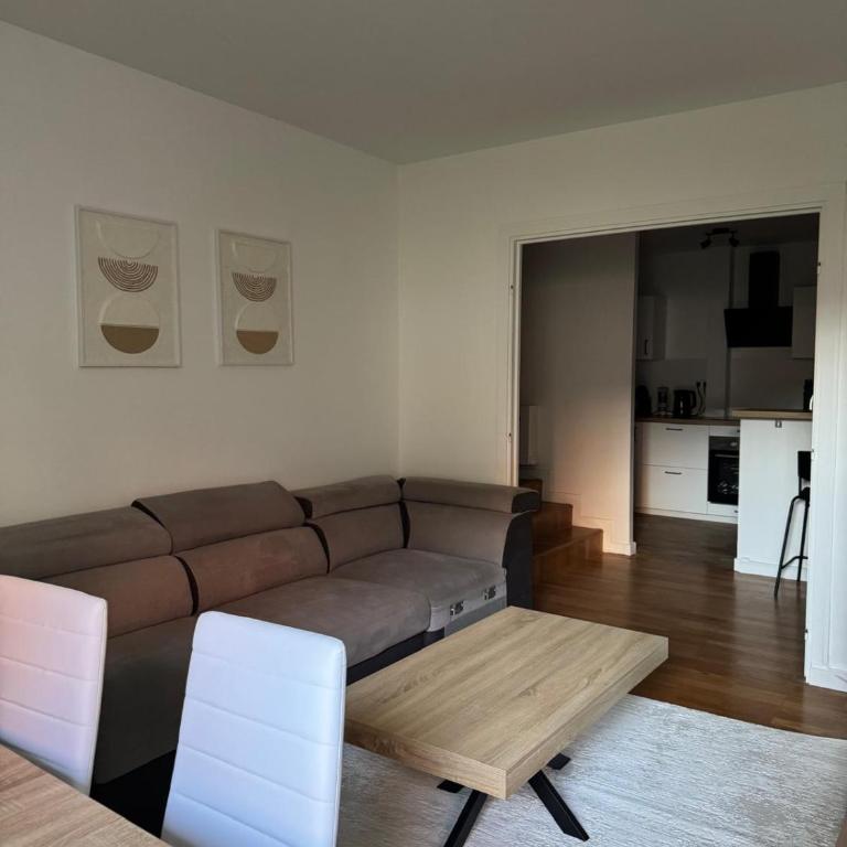 Large apartment for 10 people Saint Fargeau - Appartement - 19