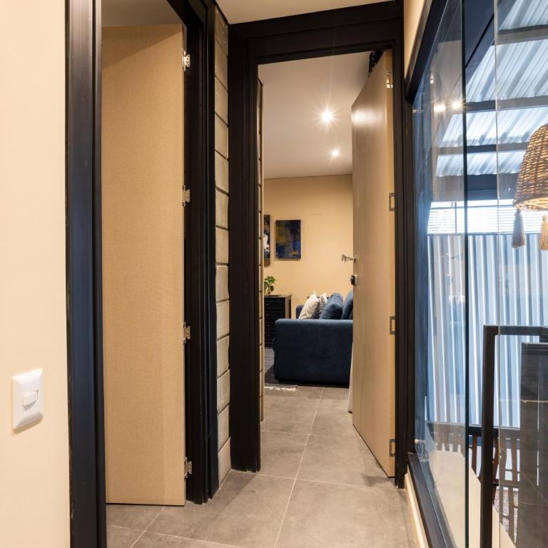 Loft Acogedor y con Estilo en la Mejor Zona - Apartamento de 1 dormitorio - 3