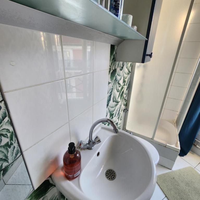 Quiet Cosy Apartment near Montmartre - Paris - Appartement 1 Chambre - 10