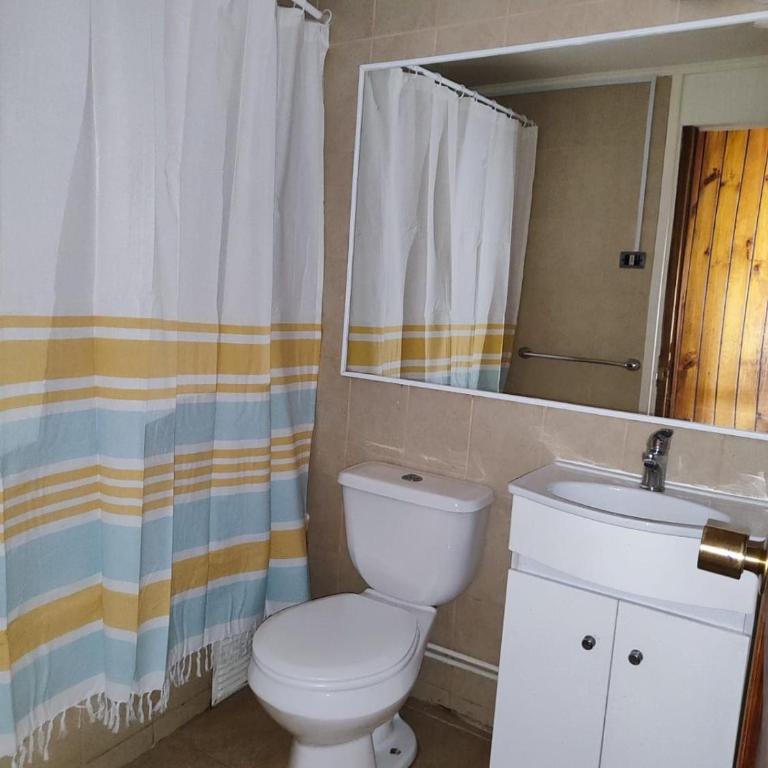 Refugio Familiar a Pasos de la Playa - Six-Bedroom House - 31