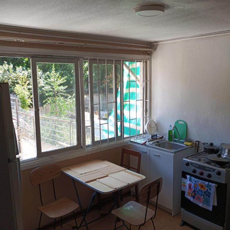 Alojamiento departamentito Viña del mar Chile Casa Segundo piso en arriendo completo - Two-Bedroom House - 12