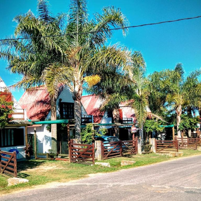 Cabañas "Las Caracolas" - Casa - 3