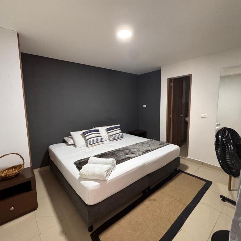 Hotel Torre Ejecutiva Pereira - Habitación Doble con baño privado - 12