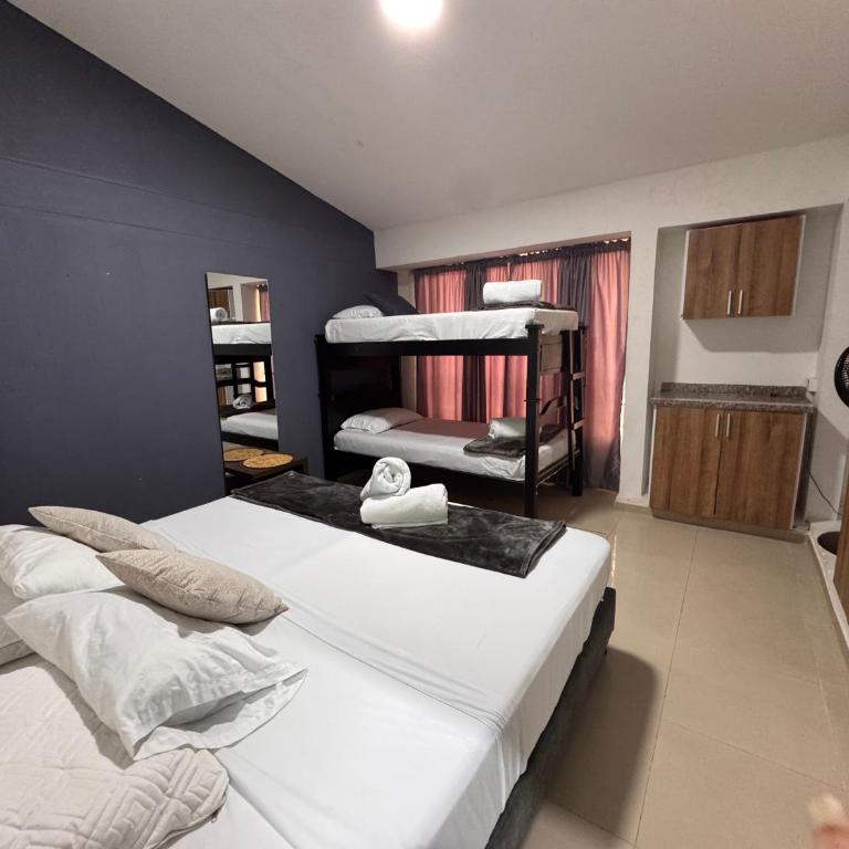 Hotel Torre Ejecutiva Pereira - Habitación Triple Confort - 12
