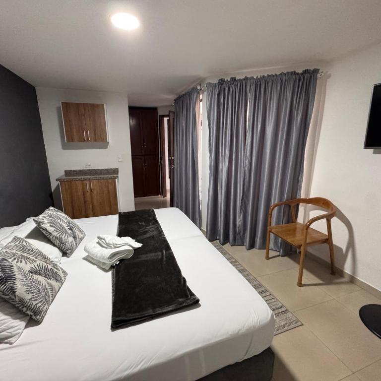 Hotel Torre Ejecutiva Pereira - Habitación Doble con baño privado - 29