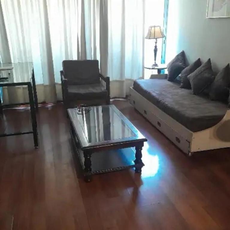 Departamento a pasos de la moneda - Two-Bedroom Apartment - 4