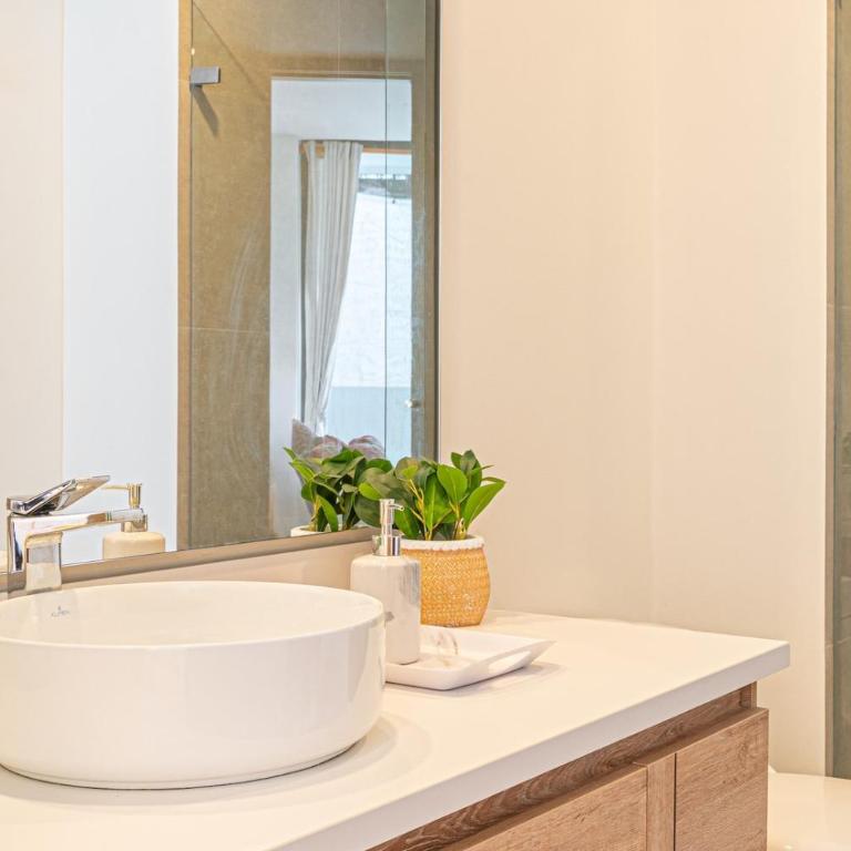 Bohemian 2BR - Morros Kai - Private pool & parking - Two-Bedroom Apartment with Private Pool - 11