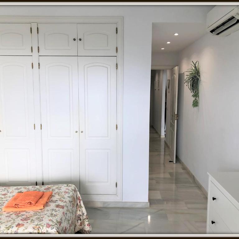 Mi Capricho, Ground Floor Apartments with private gardens - Apartamento con 3 dormitorios - Frente al océano - 17