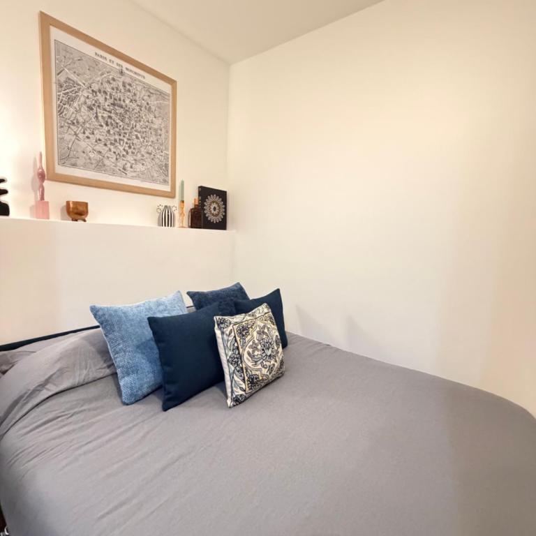 Studio one street away from the Marais! - Estudio - 1