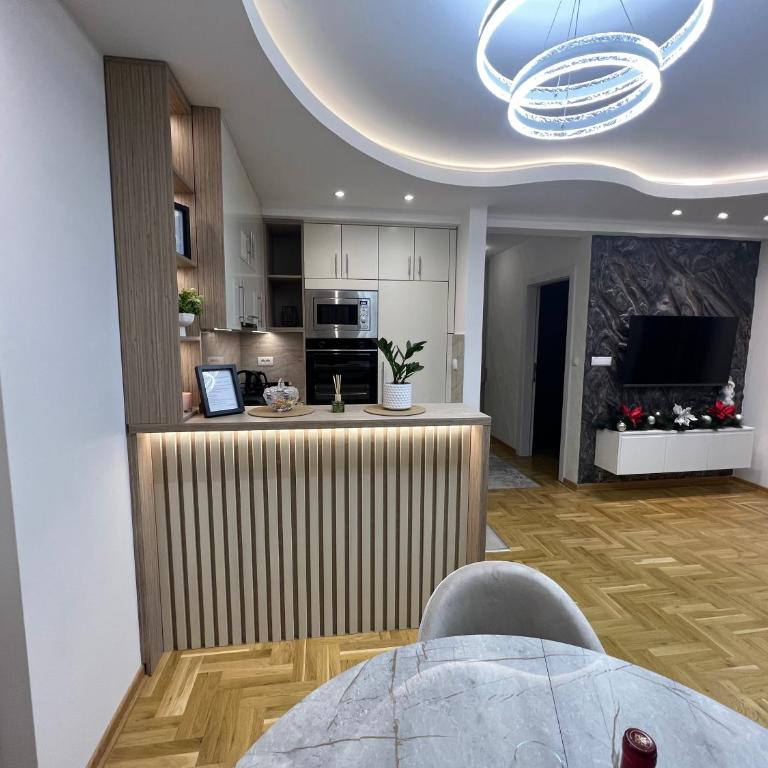 Apartman Lux Jocić - One-Bedroom Apartment - 4
