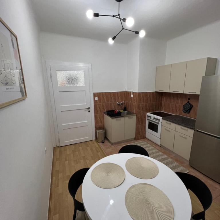 The Butterfly Apartment - Porodični Apartman sa 2 Spavaće Sobe - 19