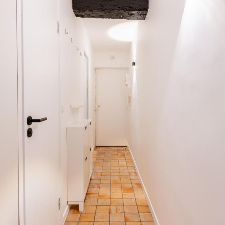 Bright Modern Vintage Renovated Flat In Le Marais - Apartment - 16