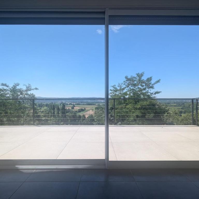 Villa au calme avec vue imprenable - Villa - 1
