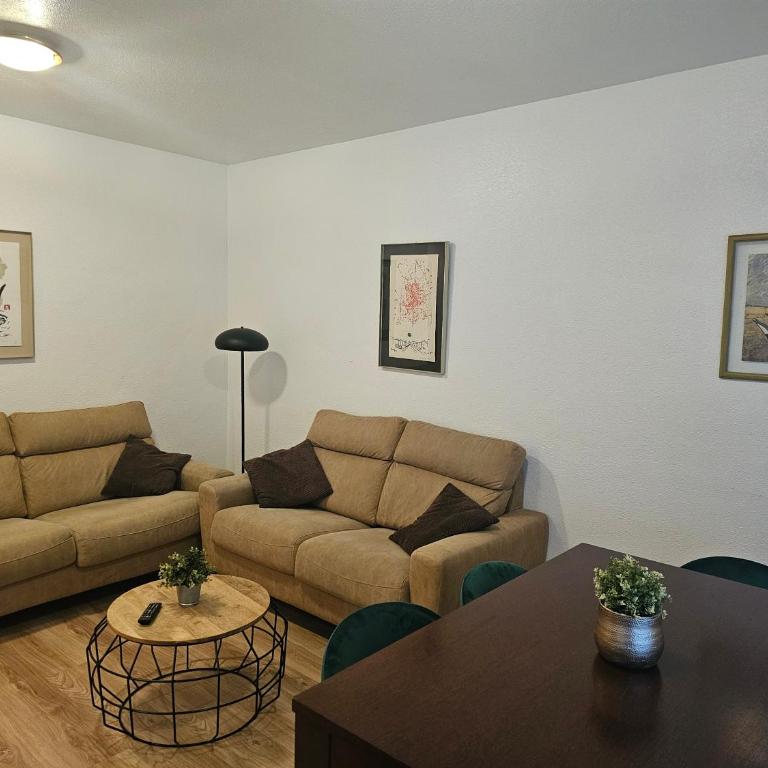 Vivienda turistica Rafael Terol - Three-Bedroom Apartment - 10