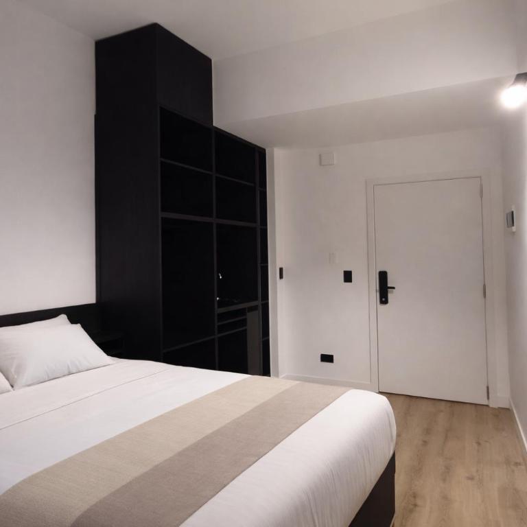 BA Millenium - Habitación Estándar - 1 cama grande - 1