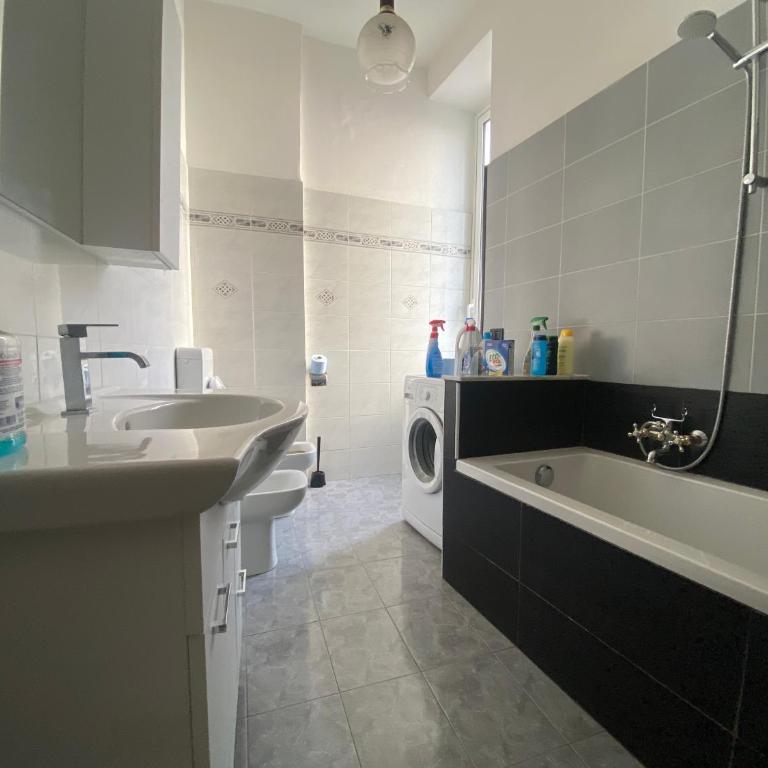 Bed'n Fast Savona - Appartamento - 9