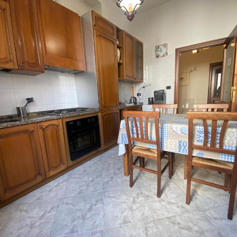 Bed'n Fast Savona - Appartamento - 21
