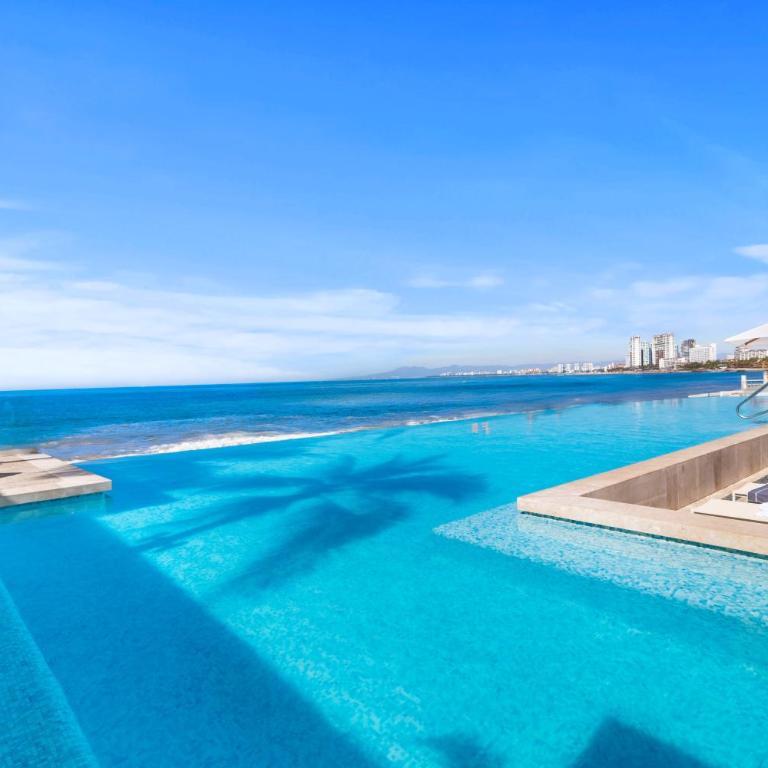 Modern Apartment with Ocean Views - Harbor - Hotel Zone - One-Bedroom Apartment - 21