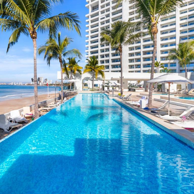 Modern Apartment with Ocean Views - Harbor - Hotel Zone - One-Bedroom Apartment - 34