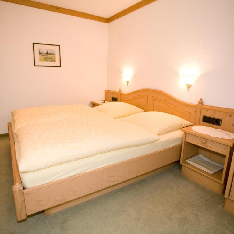 Ferienwohnungen am Hausberg - Apartment mit 1 Schlafzimmer - 1