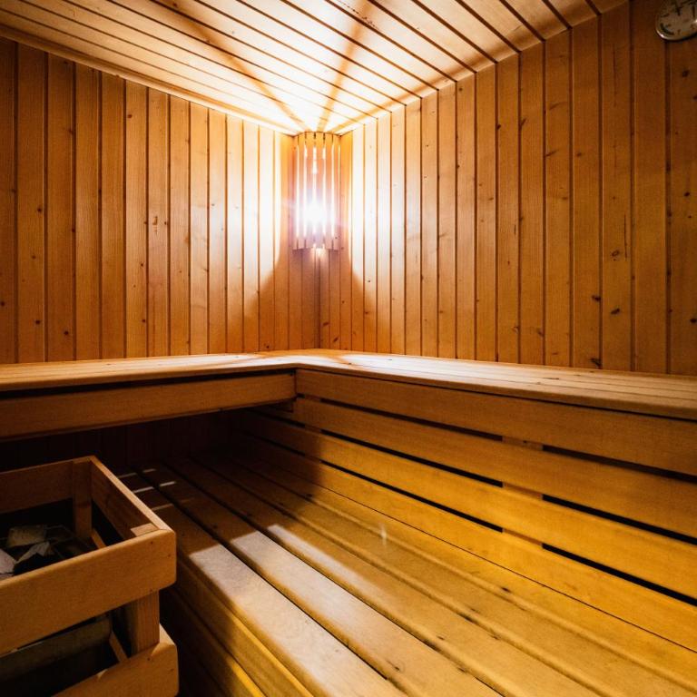 Hotel Boutique Barosse Jaca - Suite con terraza - 9
