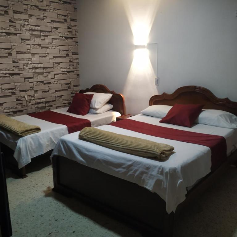Hotel Ejecutivo - Twin Room - 2