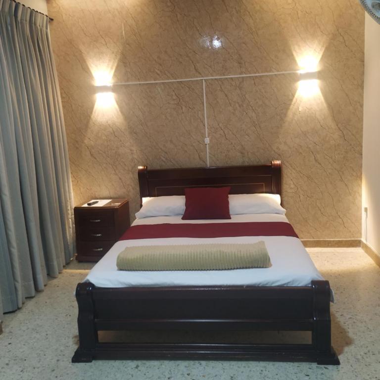 Hotel Ejecutivo - Double Room with Private Bathroom - 4