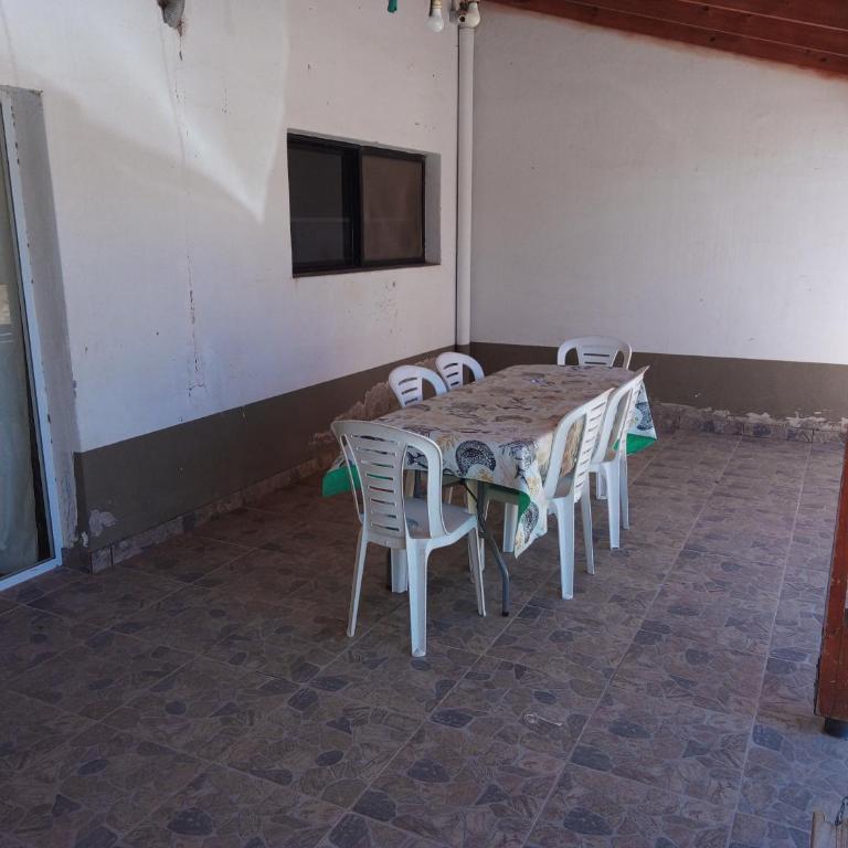 La Victoria - Two-Bedroom House - 4