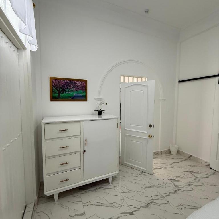 Casa grande y cómoda en San Antonio-Cali - Casa de 4 dormitorios - 10