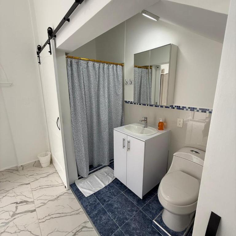 Casa grande y cómoda en San Antonio-Cali - Casa de 4 dormitorios - 17