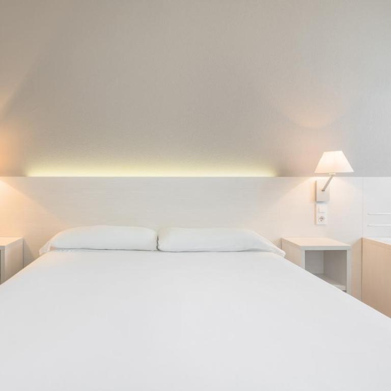 Ilunion Valencia 3 - Standard Double or Twin Room - 4