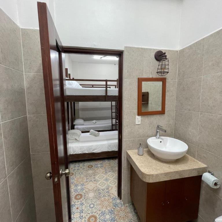 My Family In Merida Hostel - Classic Quadruple Room - 3