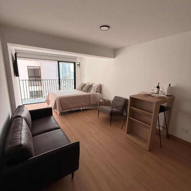Modern Loft in Barranco Near Miraflores - One-Bedroom Apartment - 6