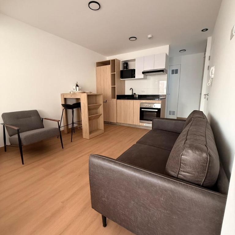 Modern Loft in Barranco Near Miraflores - One-Bedroom Apartment - 10
