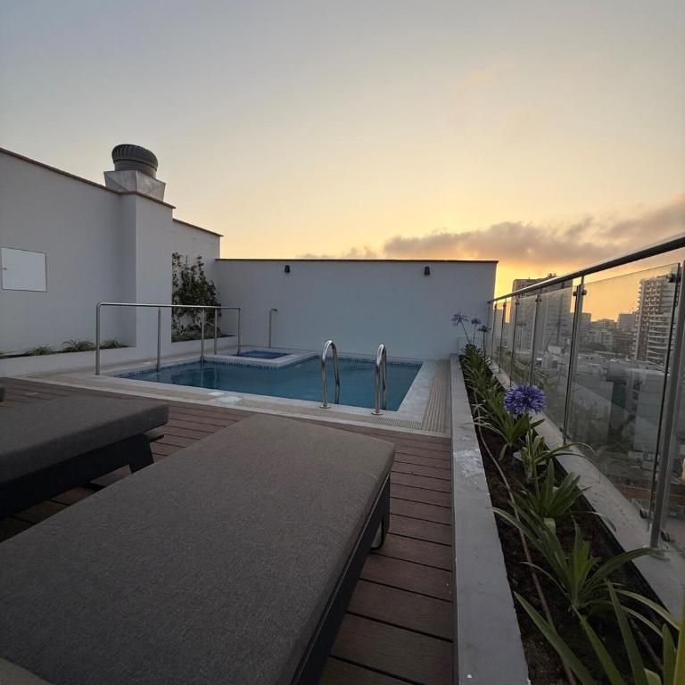 Modern Loft in Barranco Near Miraflores - One-Bedroom Apartment - 14