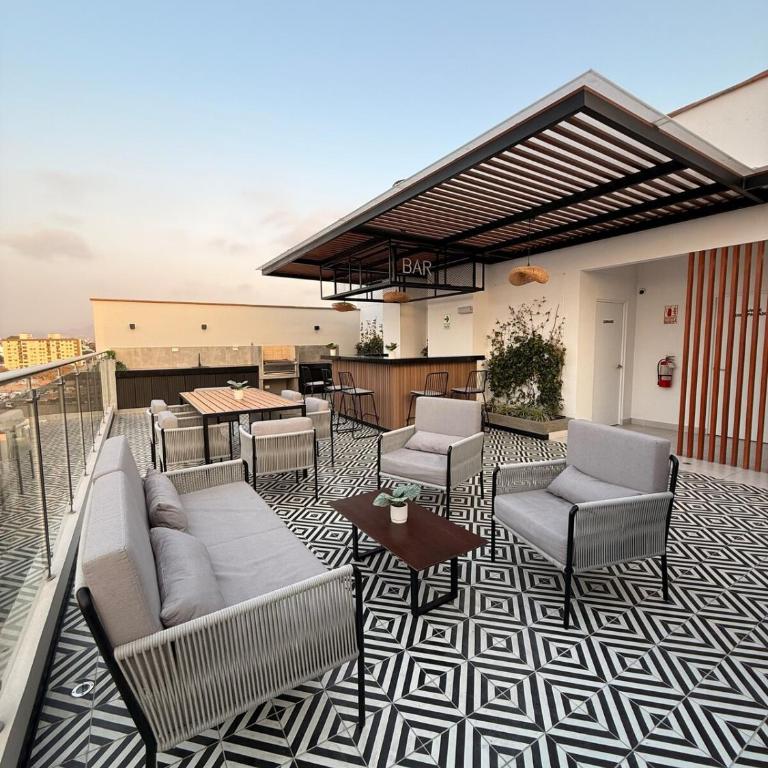 Modern Loft in Barranco Near Miraflores - One-Bedroom Apartment - 15