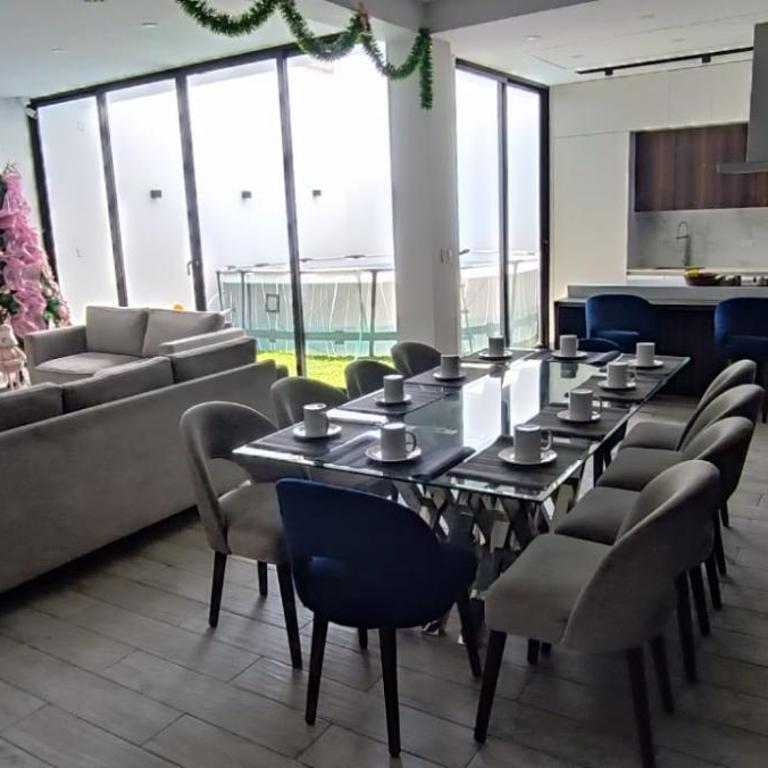 House - Huanchaco - Five-Bedroom House - 1