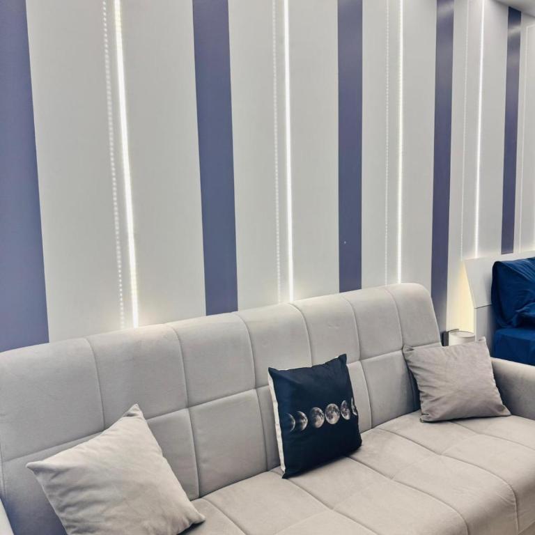 Moonlight Apartment - One-Bedroom House - 14