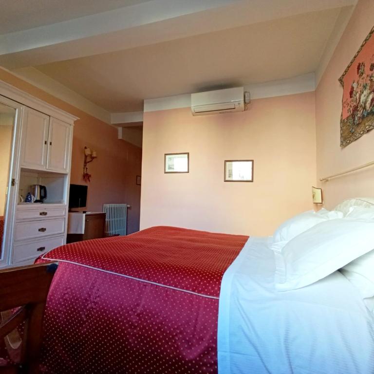 B&B A Florence View - Budget Double or Twin Room - 5