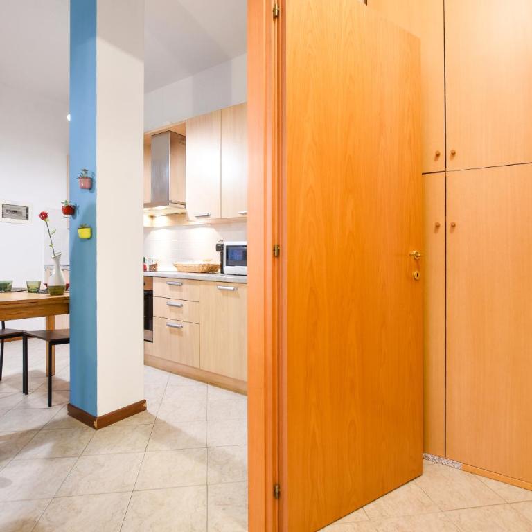 "Patio Milano Easy Connect" 15min di metro dal Duomo - Appartamento con 1 Camera da Letto - 2