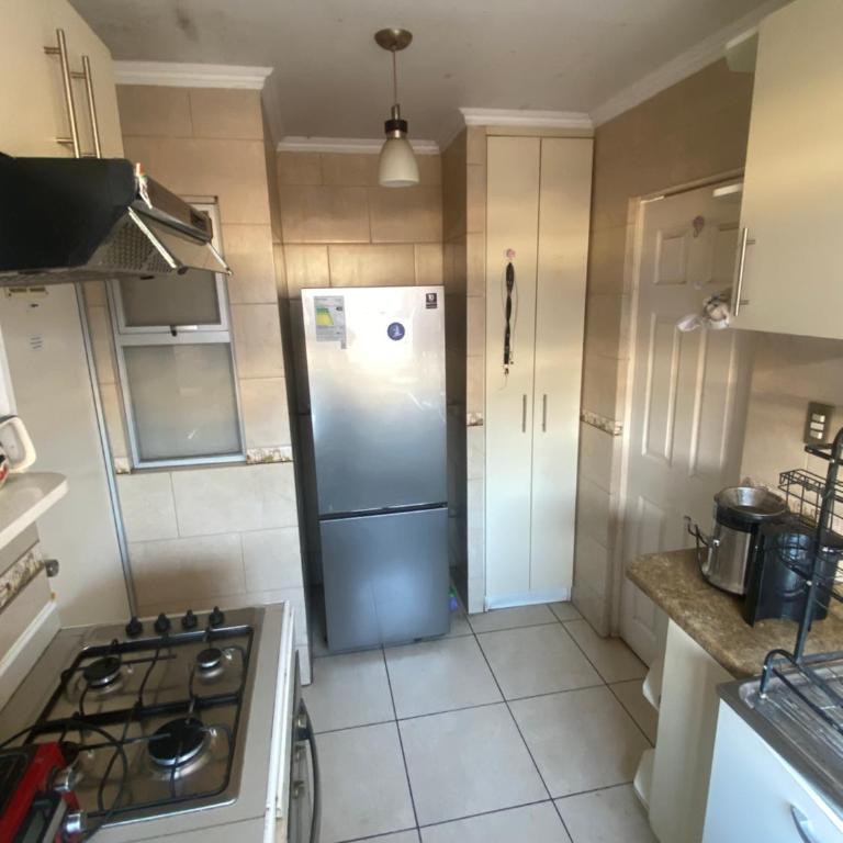 Depto Balmaceda - Three-Bedroom Apartment - 5