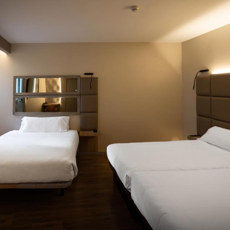 Hotel Centro Los Braseros - Habitación cuádruple - 2