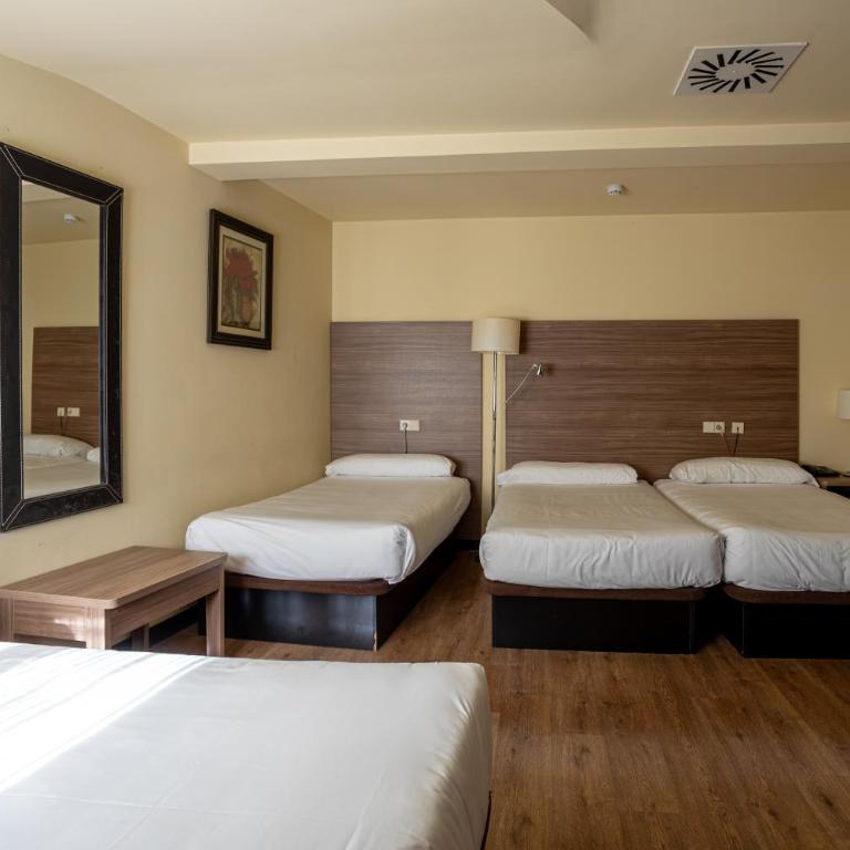 Hotel Centro Los Braseros - Habitación cuádruple - 4