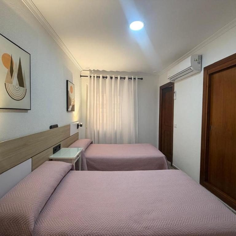Hostal Bahía - Habitación Doble - 2 camas - 7