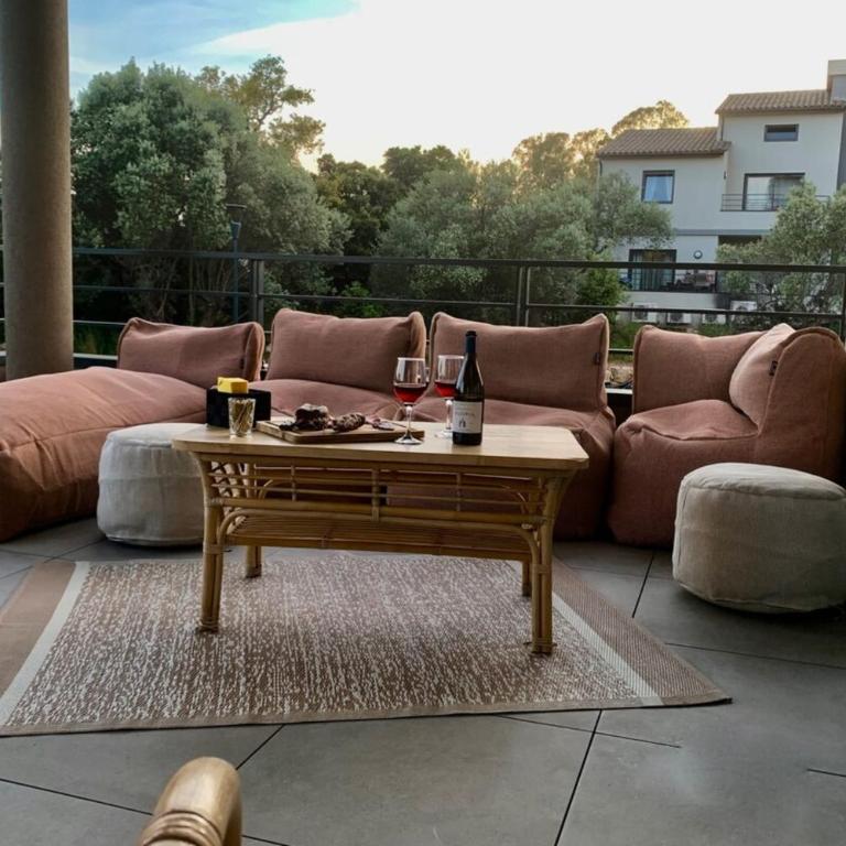 Superb flat with a lovely view of the mountains - Two-Bedroom Apartment - 8