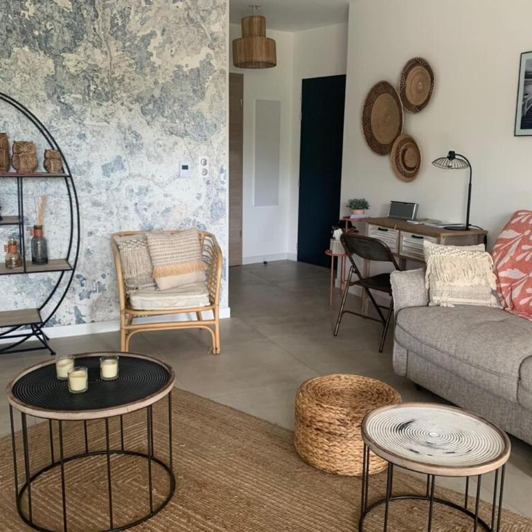 Superb flat with a lovely view of the mountains - Two-Bedroom Apartment - 7