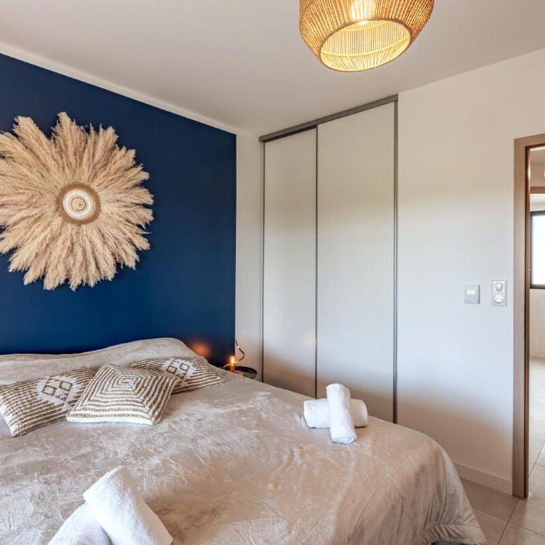 Superb flat with a lovely view of the mountains - Two-Bedroom Apartment - 14