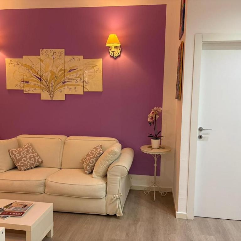 Lillà Home - Appartamento con 2 Camere da Letto - 24