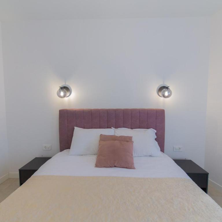 Lamadu Residence - Apartman sa 2 Spavaće Sobe i Balkonom - 31